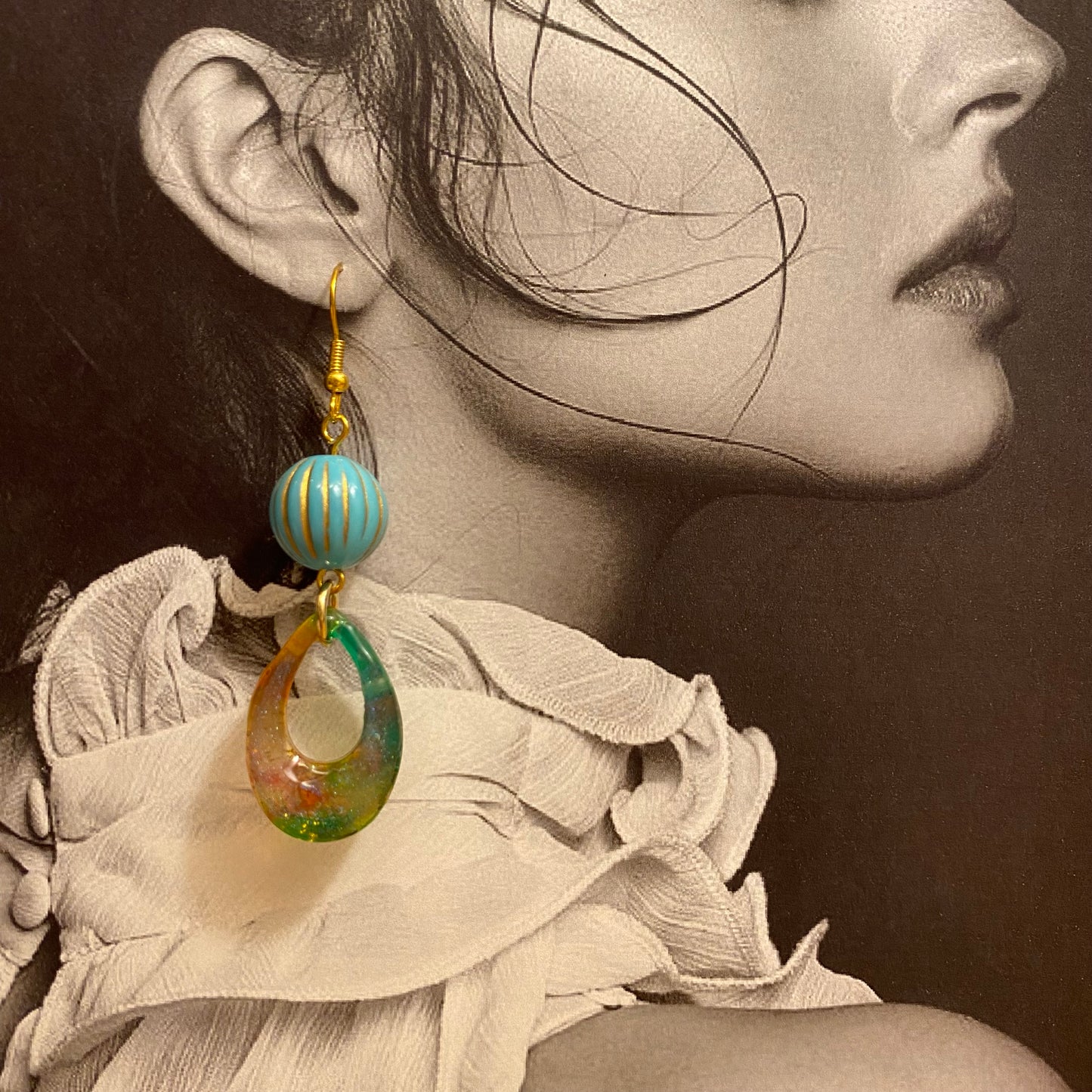 (JEWELRY) Earrings #4 - Pierced Dangle