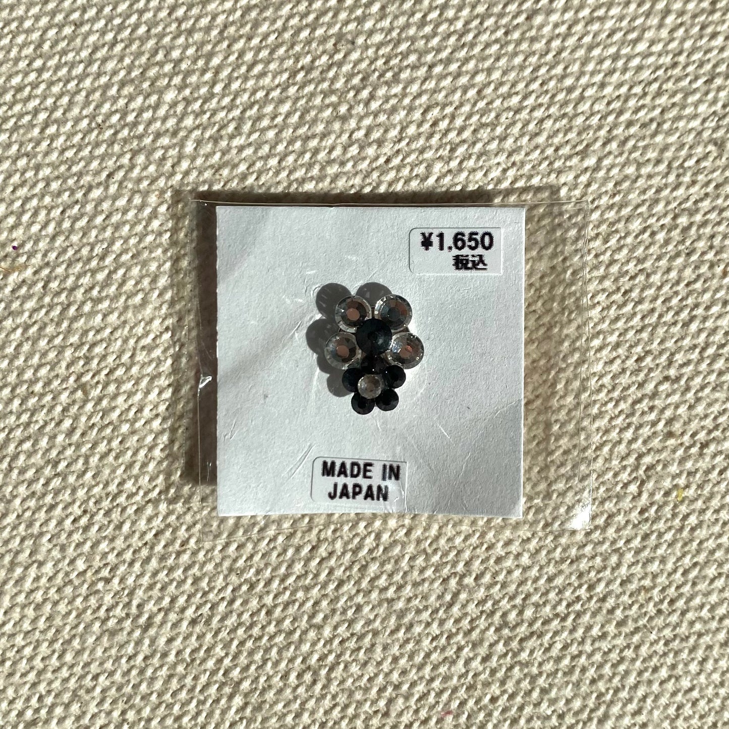 (ACCESSORY) Brooch #1 小さなビーズのブローチ